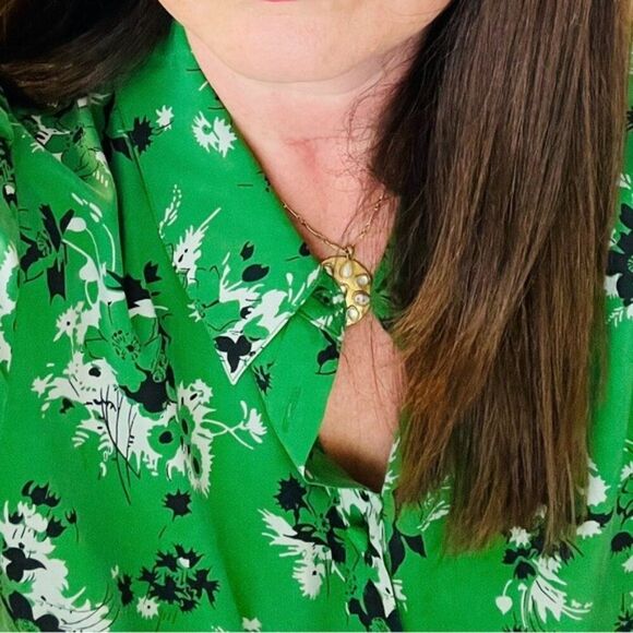 EUC Veronica Beard Carmine Ruched-Sleeve Silk Button-Front Blouse – Green Floral - Picture 5 of 7